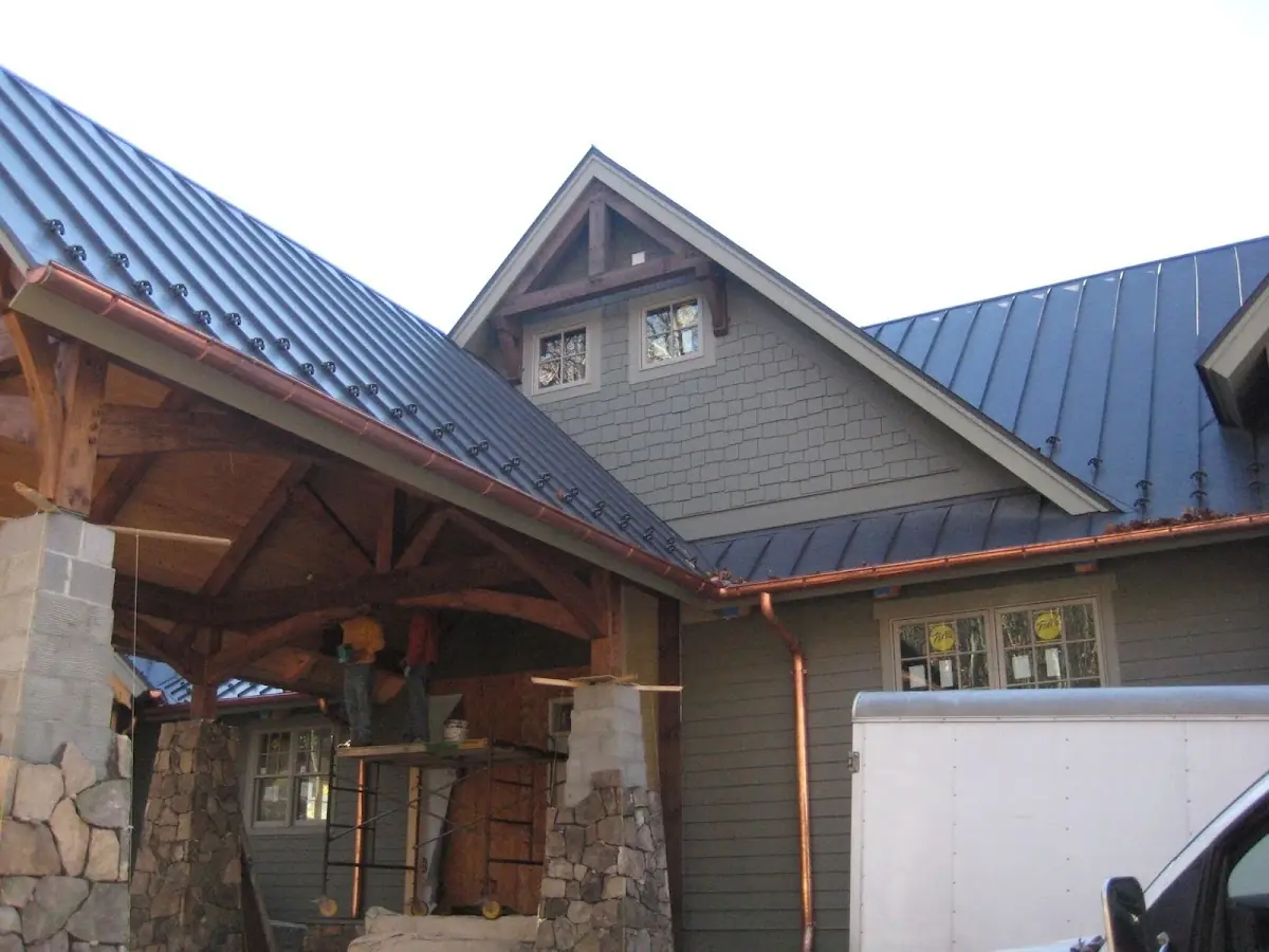 Craftsman Roofing team delivering quality roofing work in Free Acres